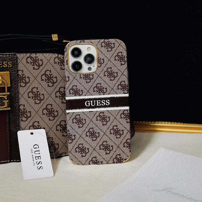 Ударопрочный и износостойкий чехол guess для IPhone 15 #1