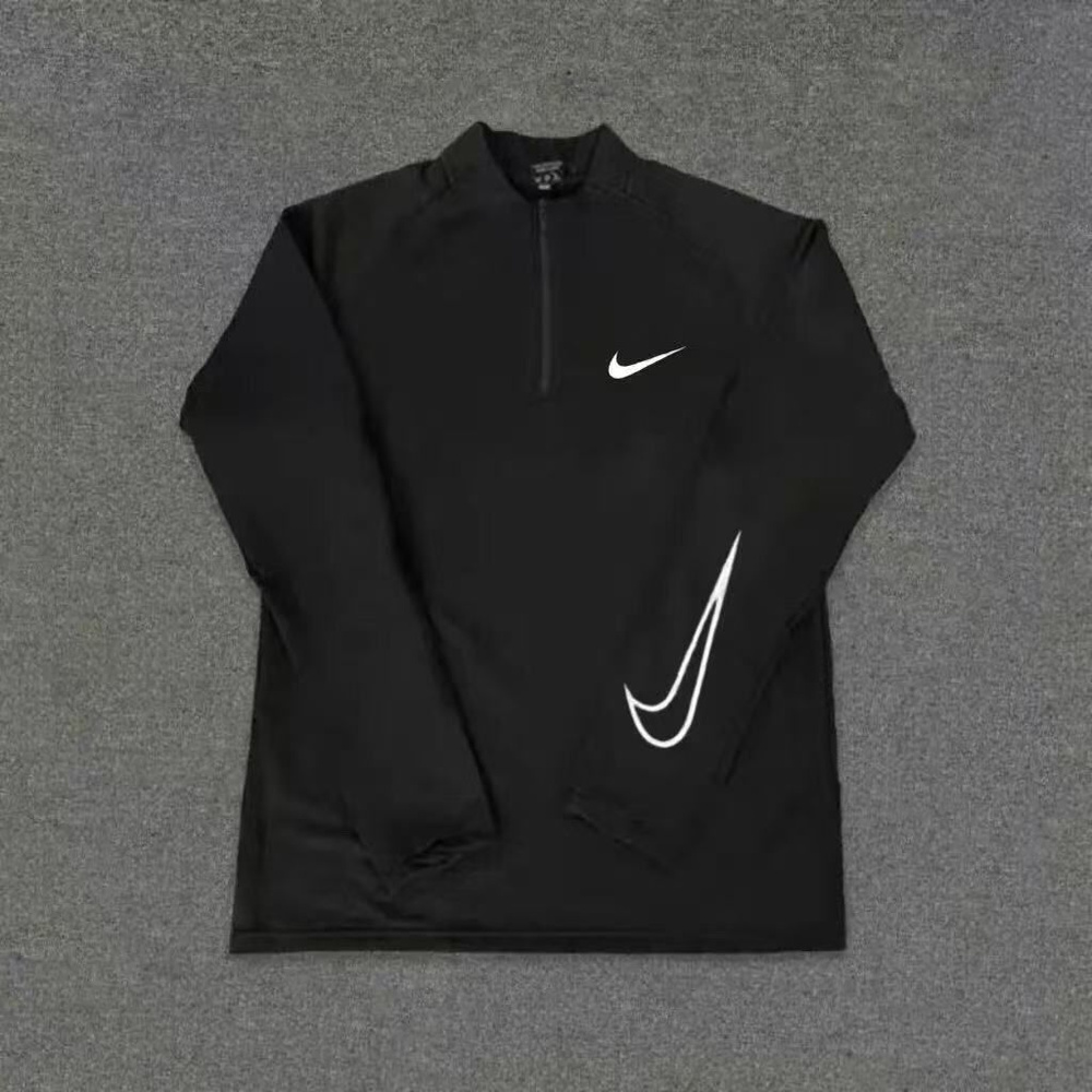 Костюм спортивный Nike #1