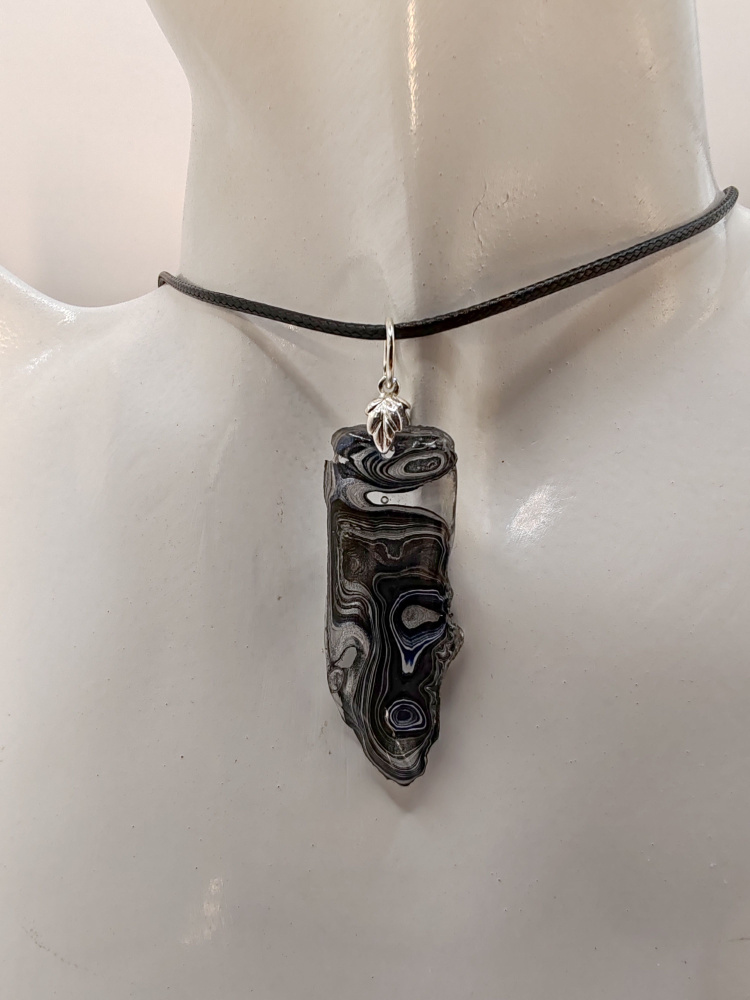 кулон фордит прямоугольный #1