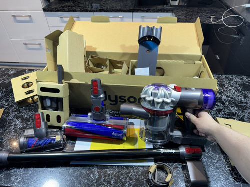 Dyson V8 Fluffy Extra CN 448328-01 беспроводной ручной пылесос