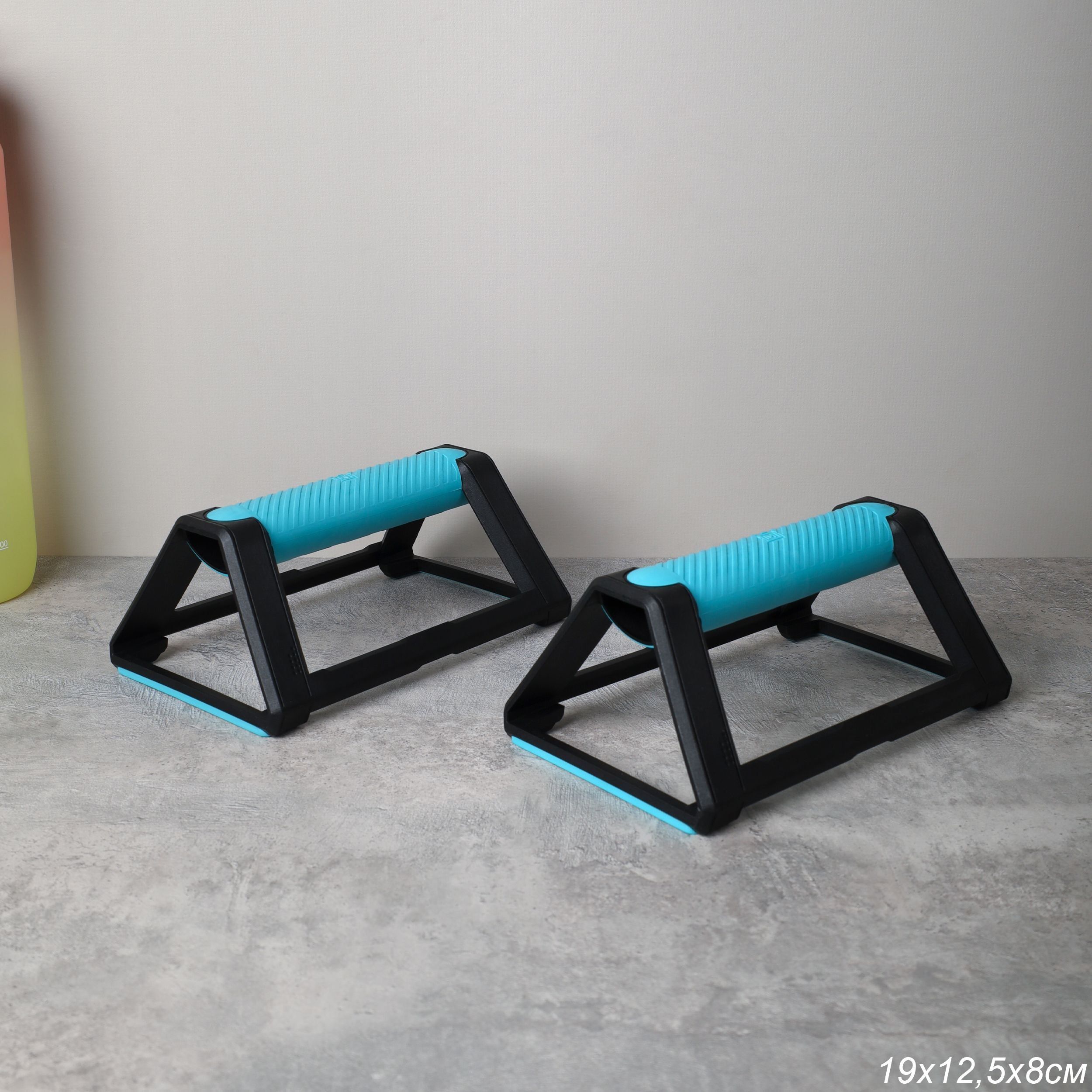 Упоры для отжиманий Woohooo Push-up bars II, комплект 2 шт 19х12,5х8 см, бирюзовый Упоры для отжиманий Woohooo Push-up bars II, комплект 2 шт 19х12,5х8 см, бирюзовый