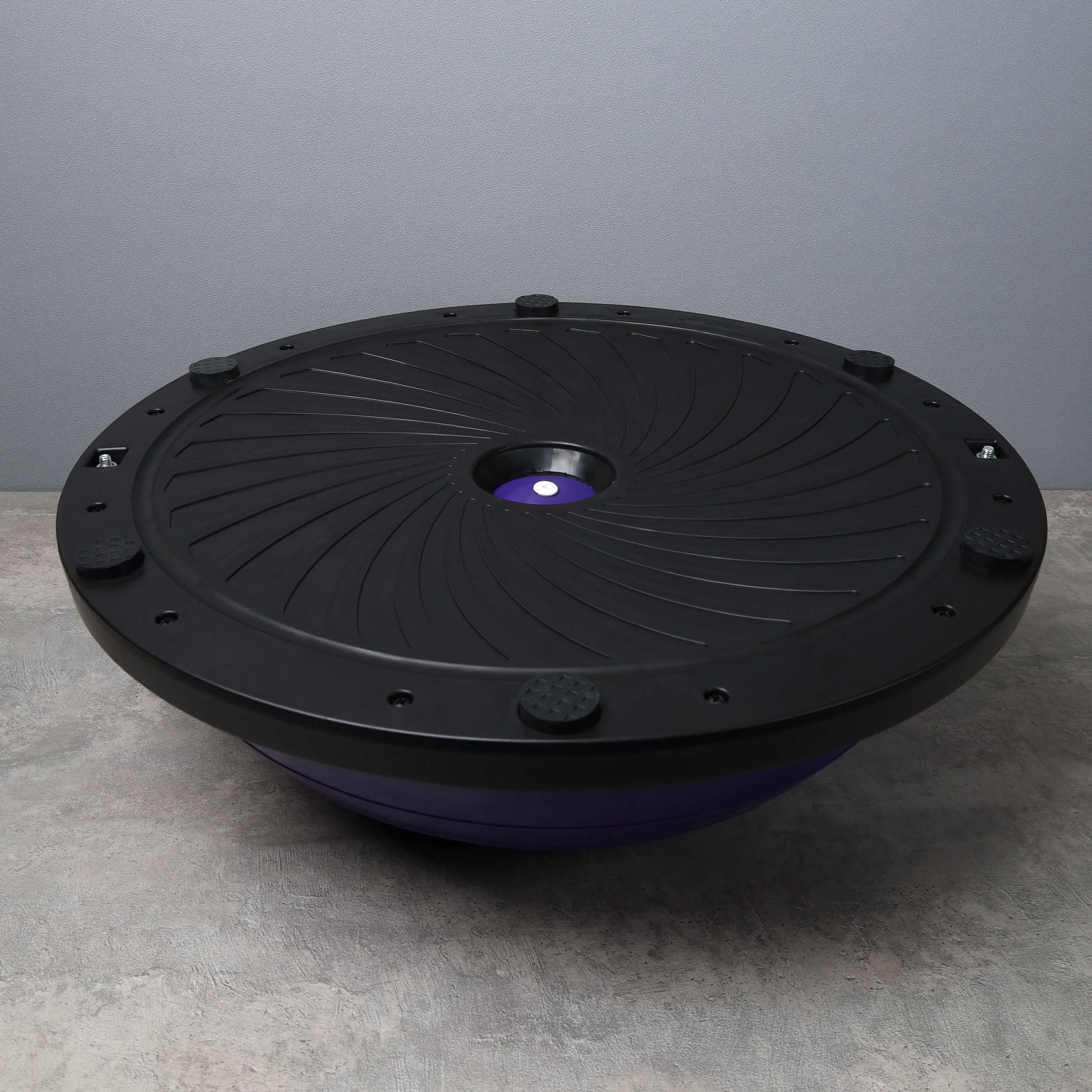 Полусфера балансировочная BOSU 46 см Woohooo Drops в комплекте с эспандером и насосом, фиолетовая Полусфера балансировочная BOSU 46 см Woohooo Drops в комплекте с эспандером и насосом, фиолетовая