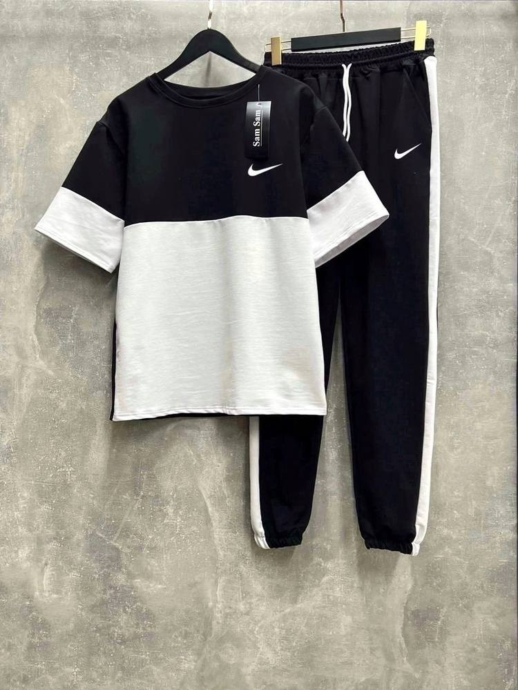 Комплект футболок Nike #1