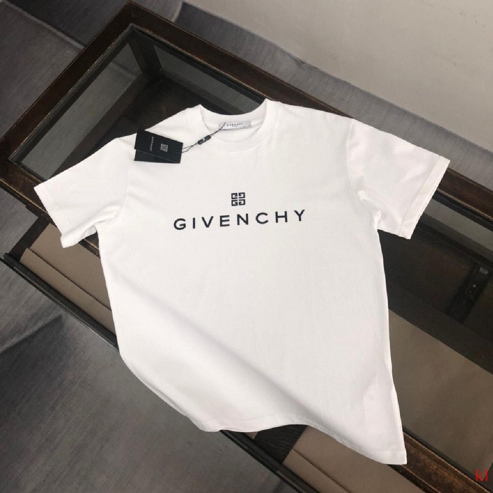 Футболка Givenchy #1