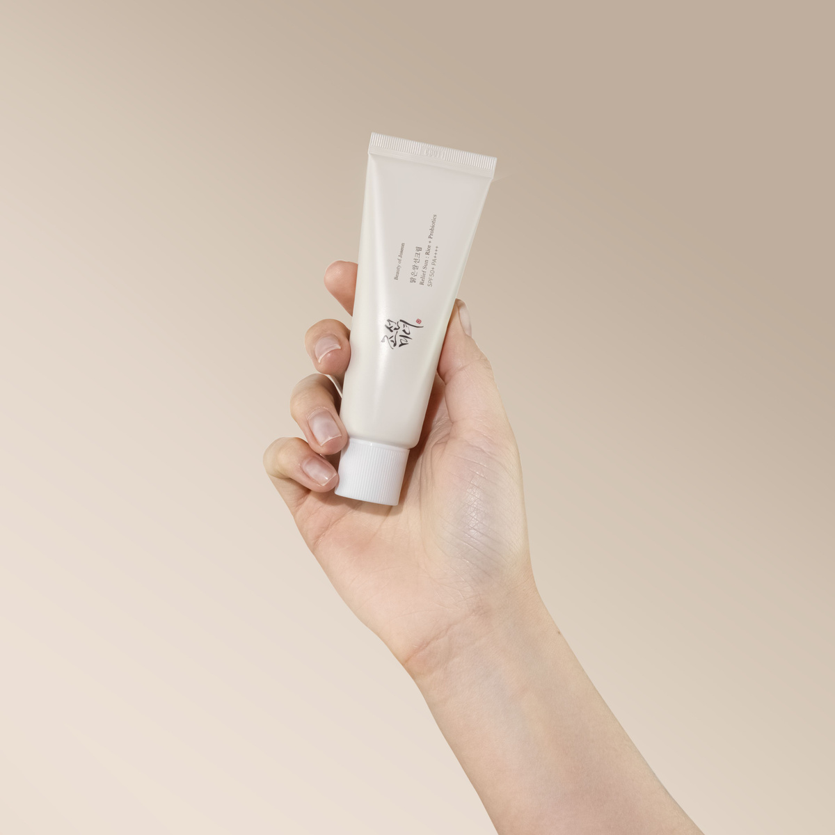 Солнцезащитный крем для лица с пробиотиками BEAUTY OF JOSEON Relief Sun ...