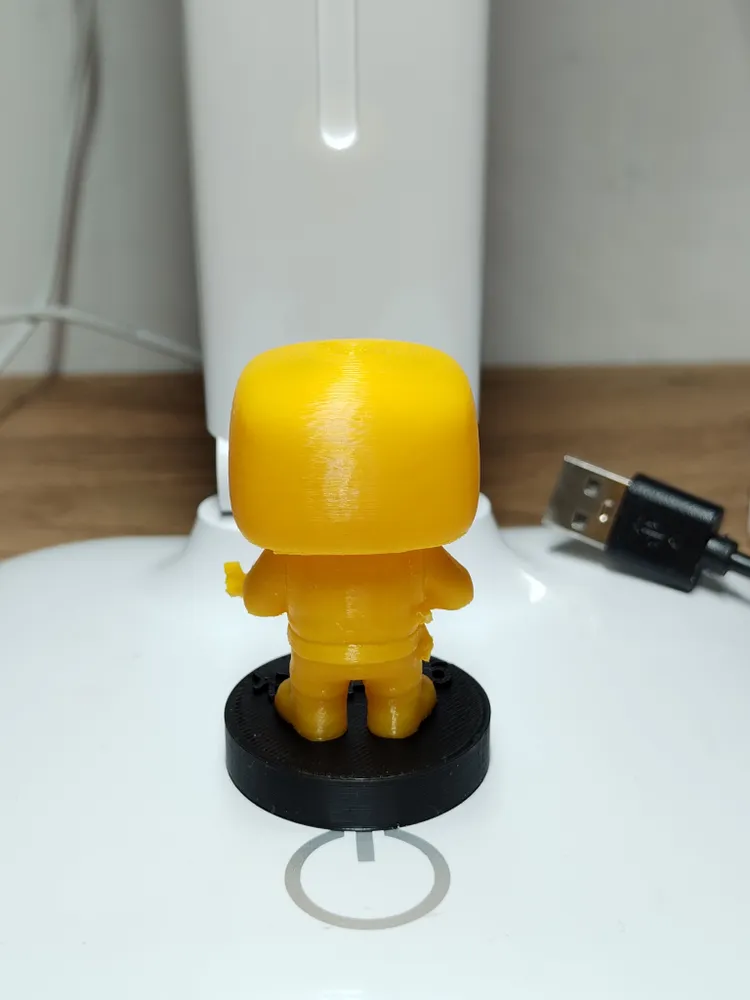 Хазмат, желтый, 5см