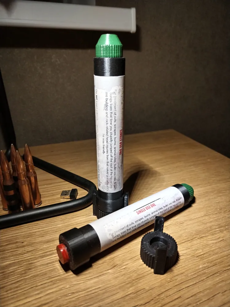 Шприц, черный, 20см