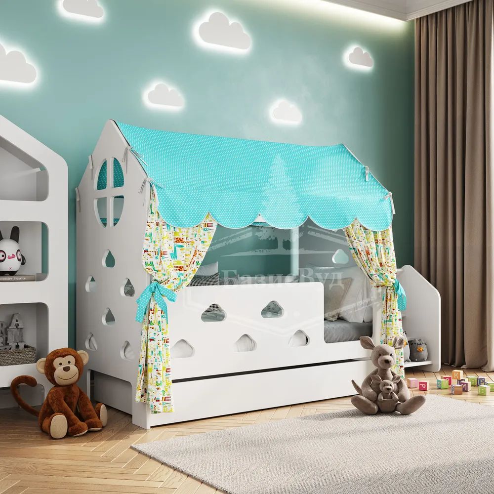 Кровать домик белого цвета