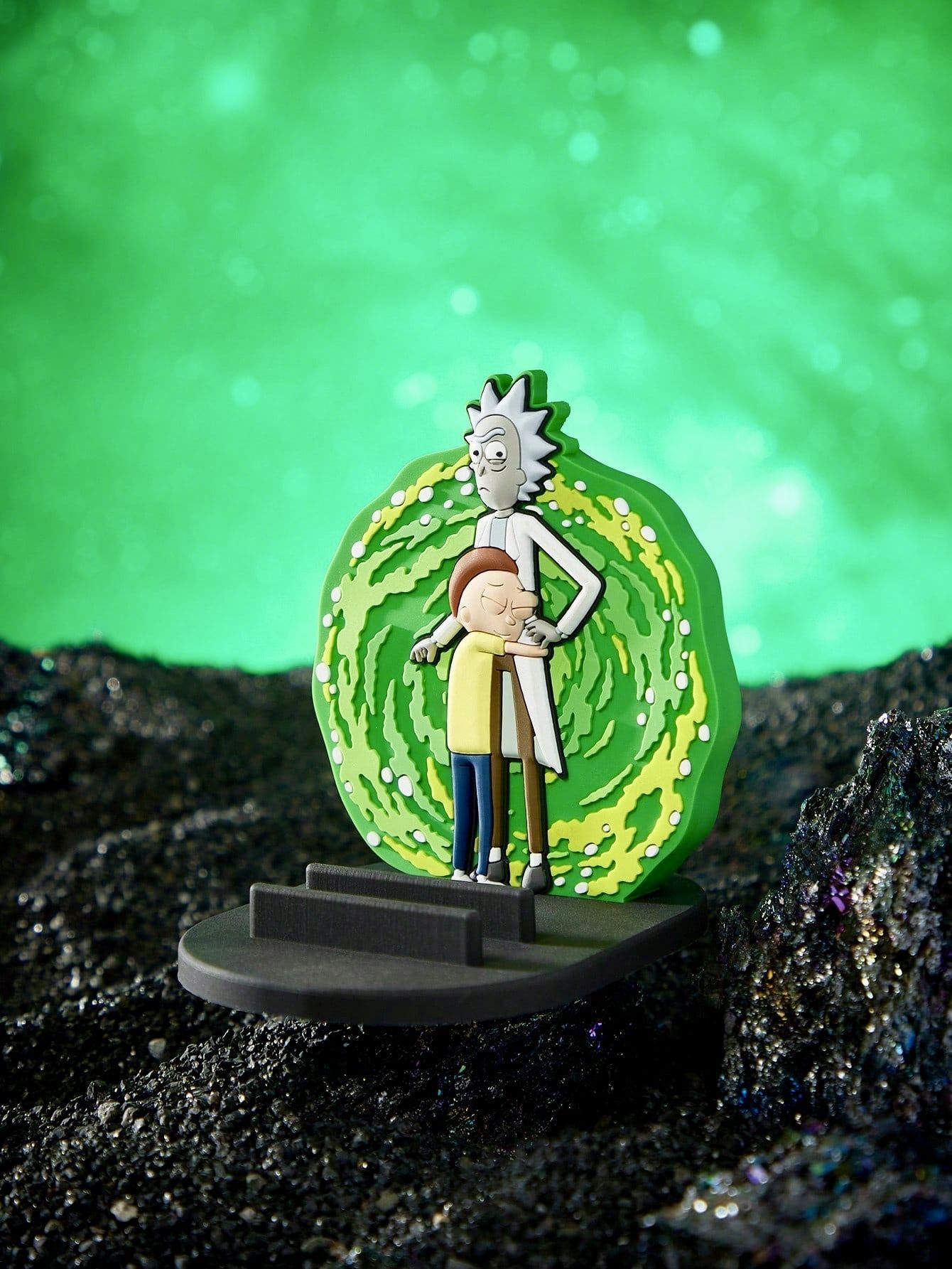 Рик и Морти Подставка для телефона Рик обнимает Морти у портала , Rick and Morty