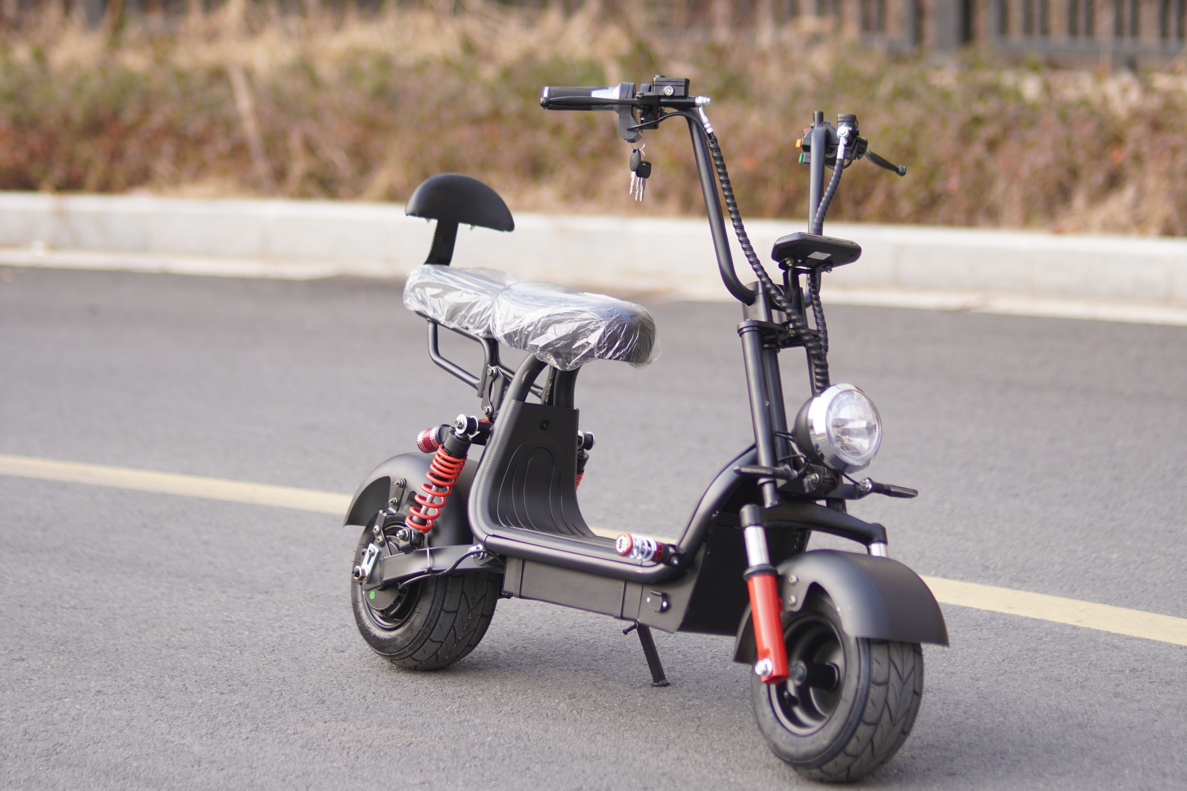 электроскутер