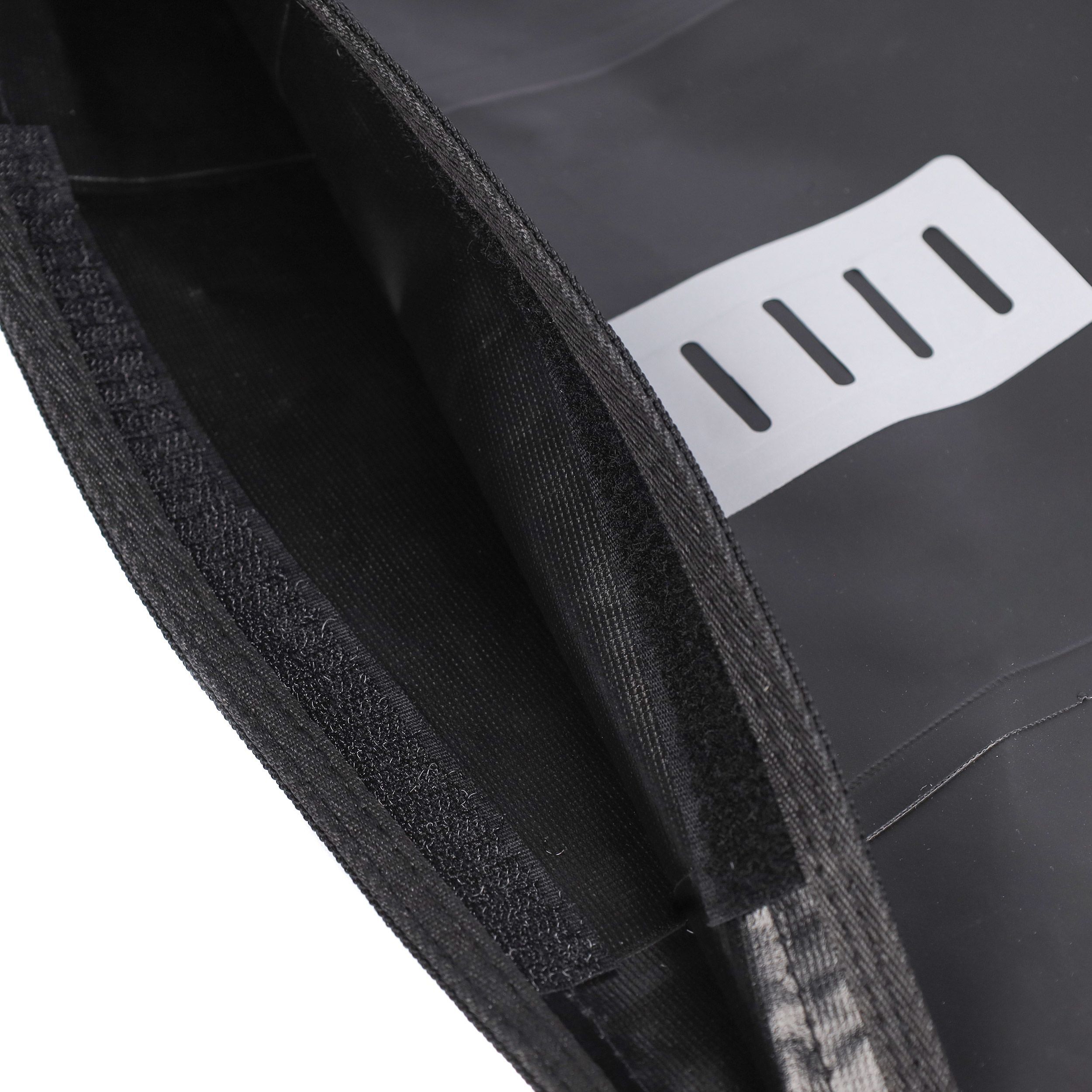 Сумка велосипедная подседельная ESLNF 19х14х44(60), материал Polyester fiber TPU, отделение на карабинах Сумка велосипедная подседельная ESLNF 19х14х44(60), материал Polyester fiber TPU, отделение на карабинах
