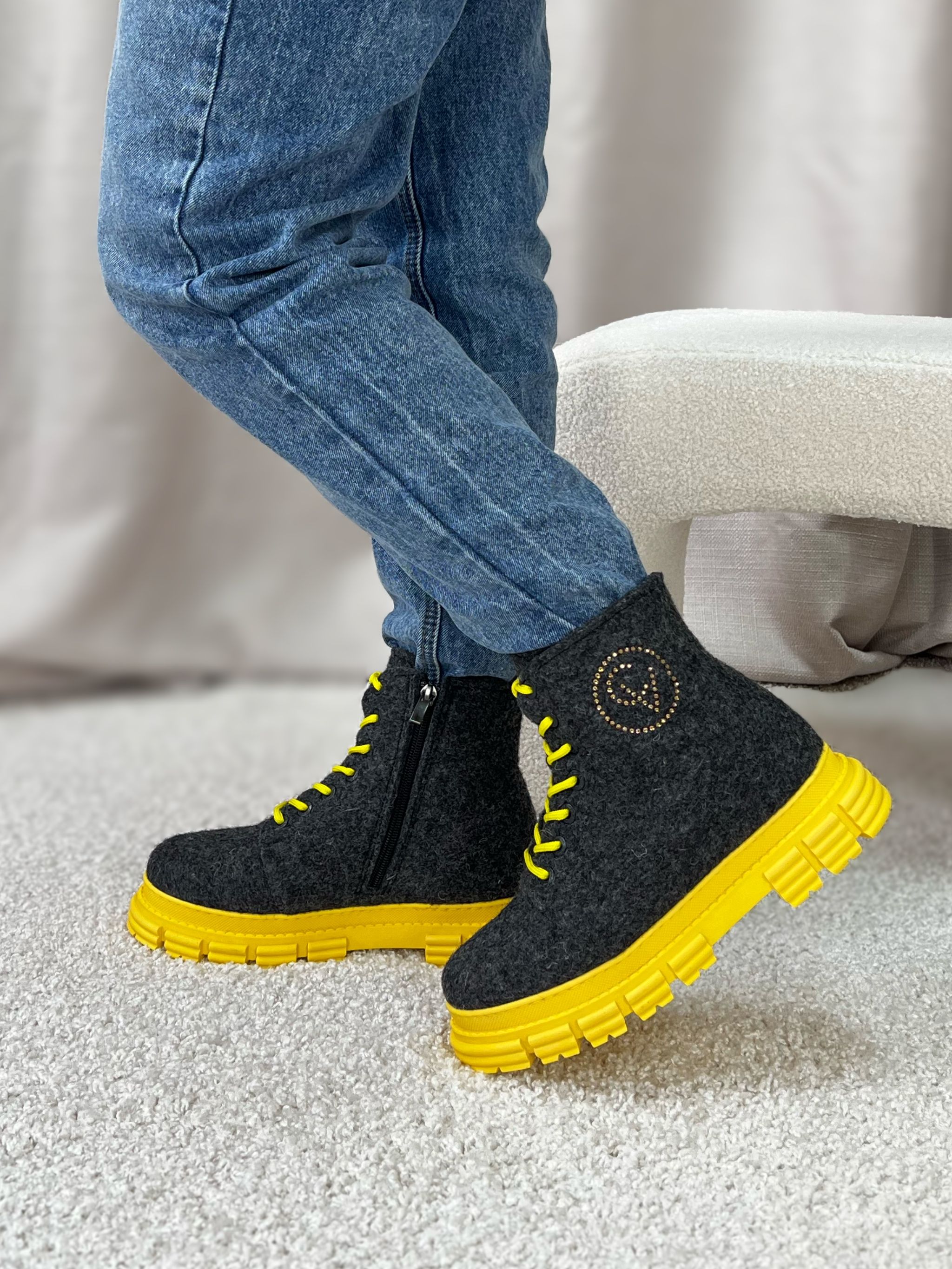 ВаленкиCOVALENKIваленкиженскиезимниенаподошве