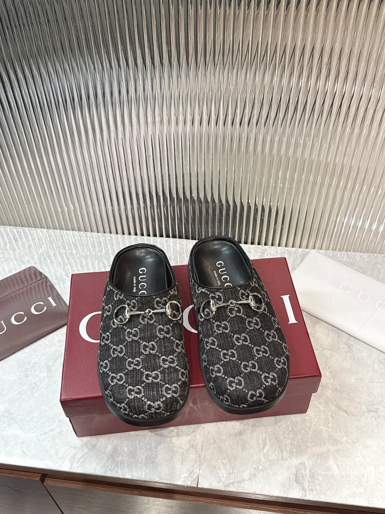 Шлепанцы Gucci #1