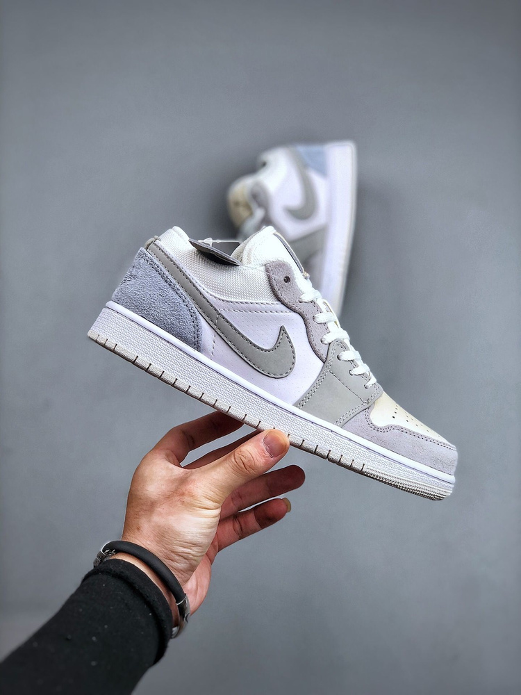 Nike aj 1 low paris hotsell