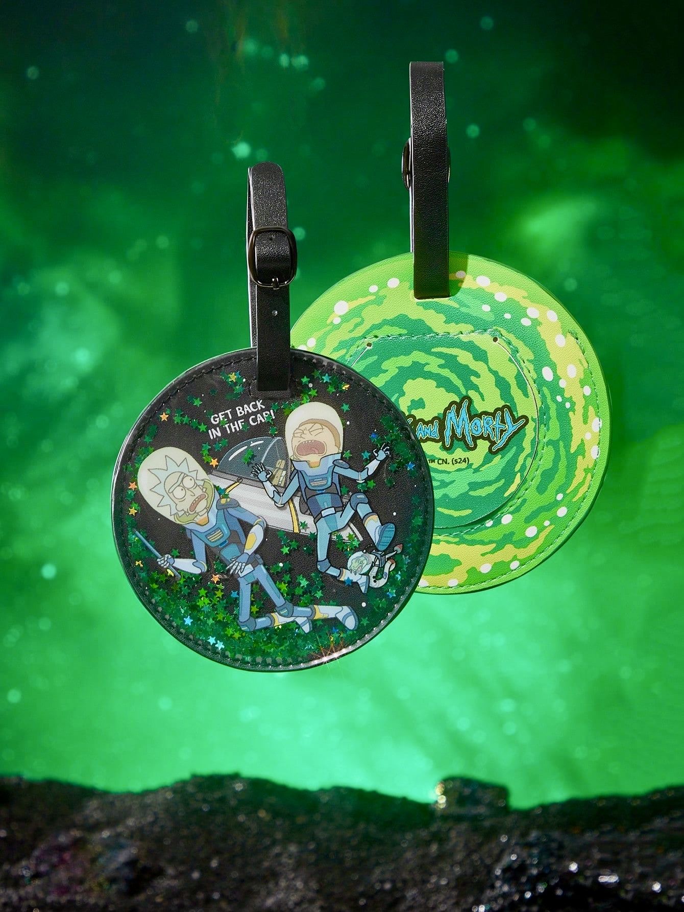 Рик и Морти Rick and Morty Яркая Интерактивная Бирка для Ранца с Героями и Блестками