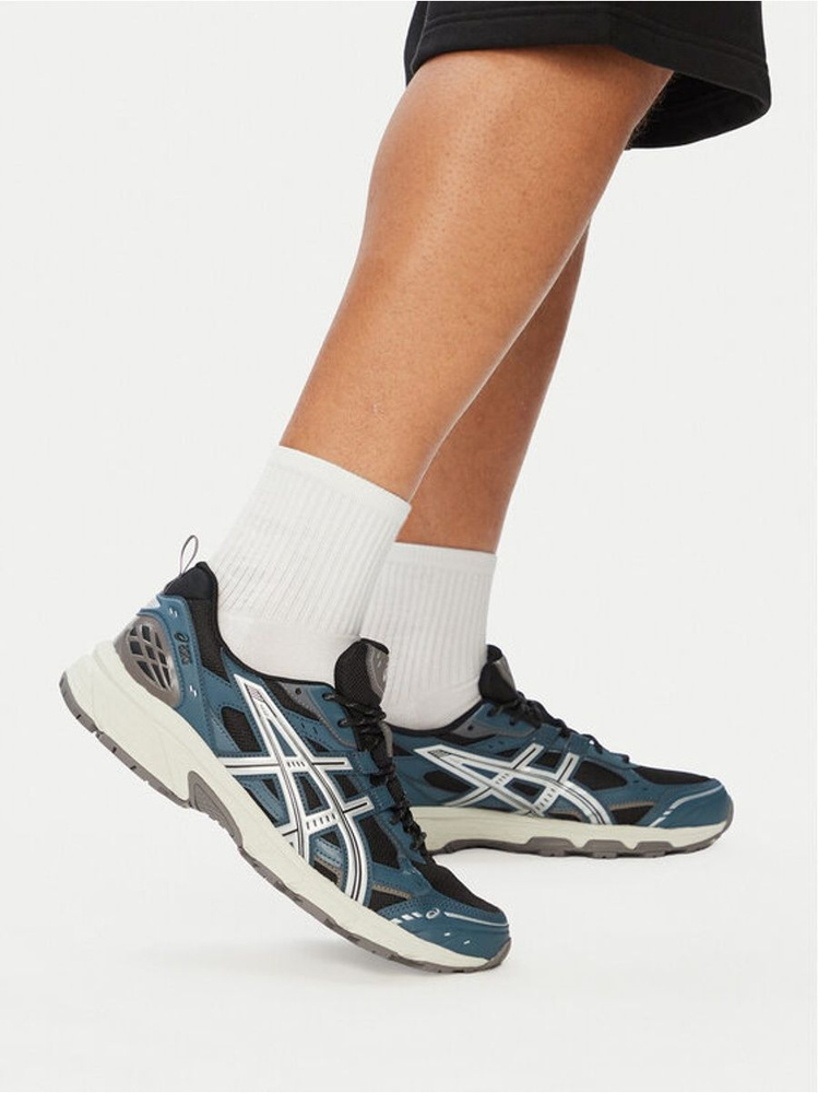 Кроссовки ASICS #1
