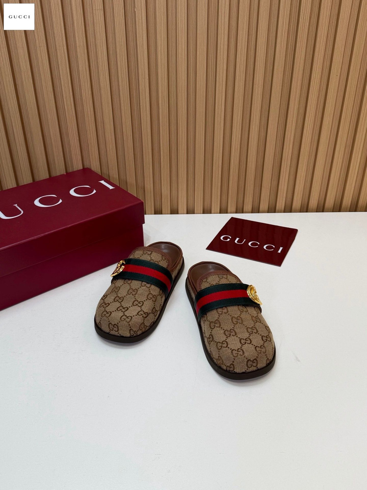 Тапочки Gucci #1