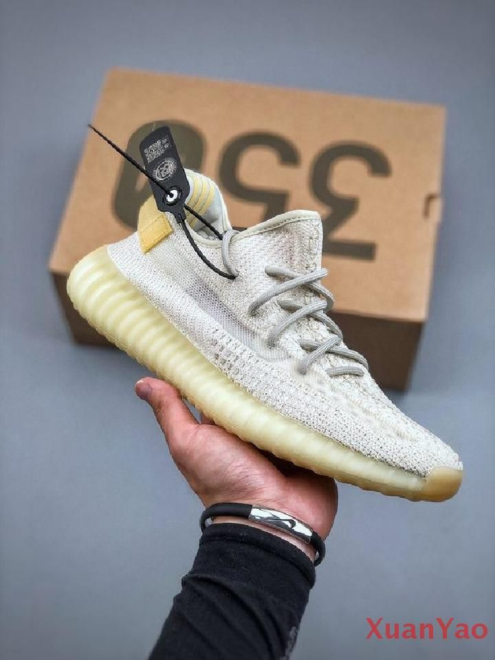 Кроссовки adidas x Yeezy Boost 350 v2 - купить с доставкой по выгодным ...