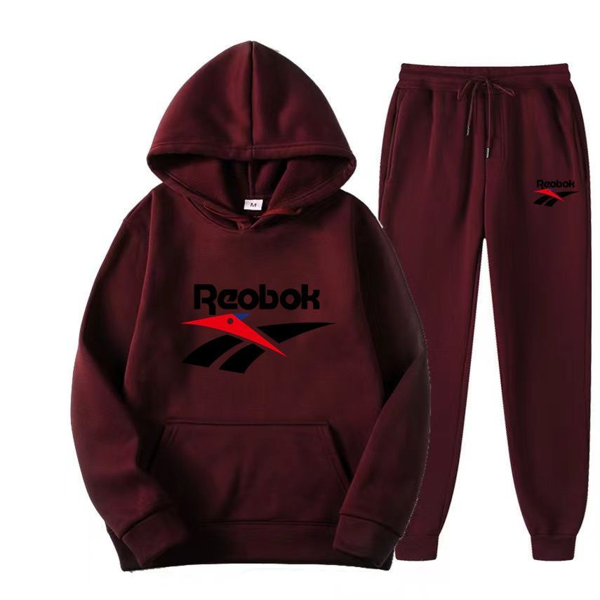 Костюм спортивный Reebok #1