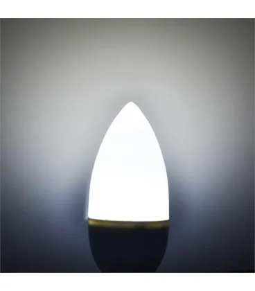 Лампа светодиодная свеча прямая E27. 9Вт. Цвет свечения: Холодный белый. матовая. 1 Штука