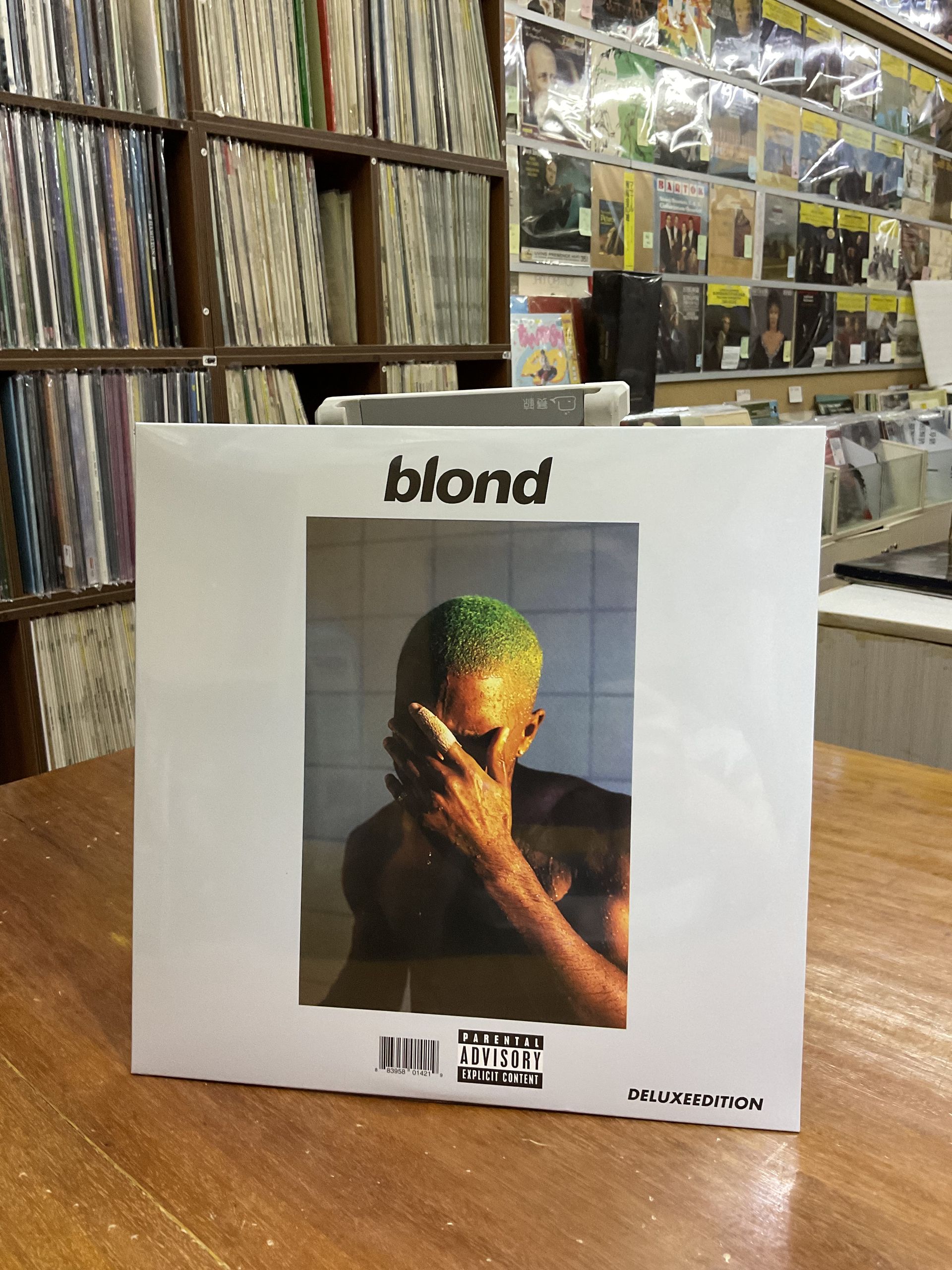 Frank Ocean Blond Пластинка купить на OZON по низкой цене