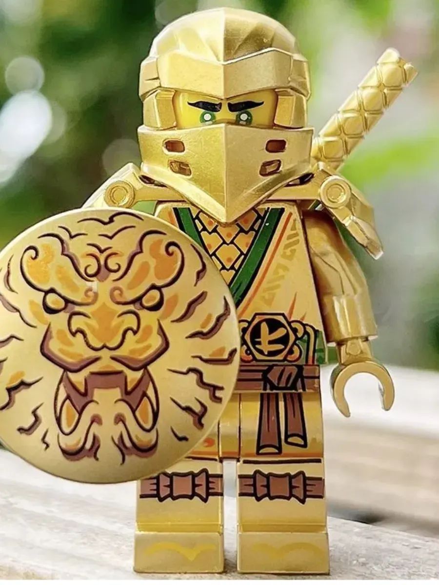 Фигурка Ллойд в золотой броне / Ниндзяго / Минифигурка Ninjago
