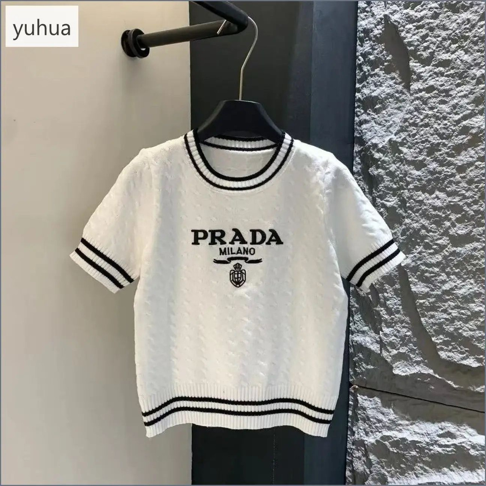 Свитер Prada #1