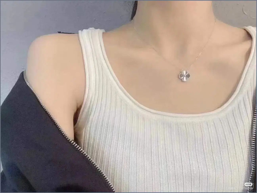 Van Cleef & Arpels Колье #1