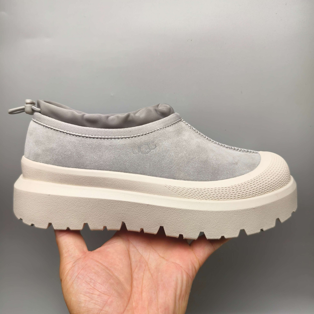 Кроссовки UGG #1