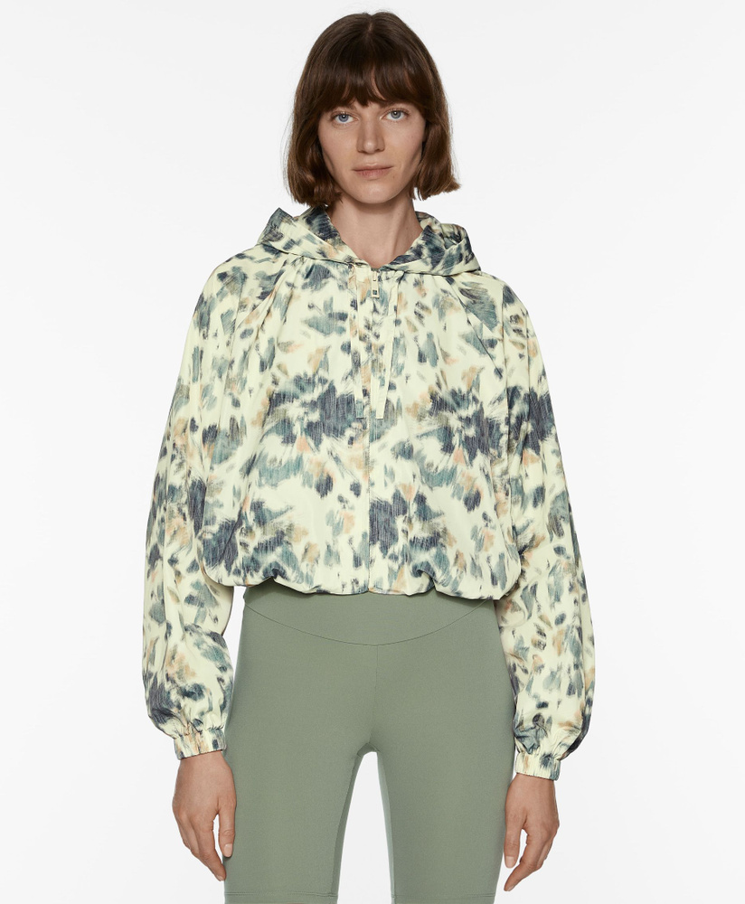 Ветровка Oysho - купить с доставкой по выгодным ценам в интернет ...