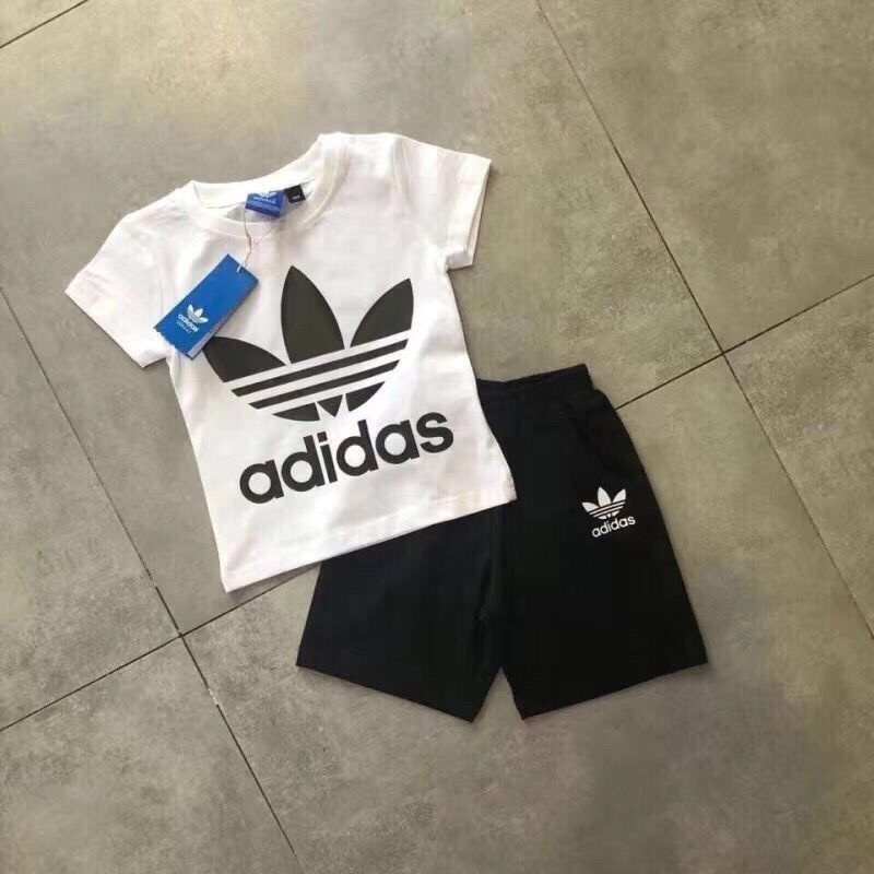 Костюм спортивный adidas #1