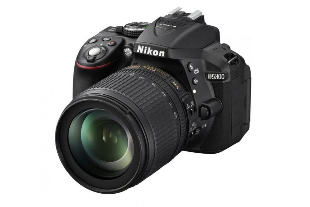 Зеркальный фотоаппарат Nikon D5300 Kit 18-105 VR #1