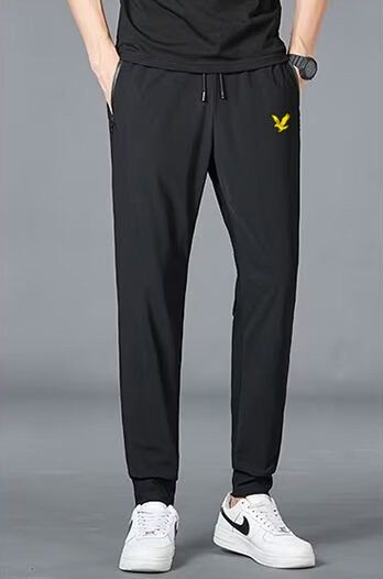 Брюки спортивные Lyle & Scott #1