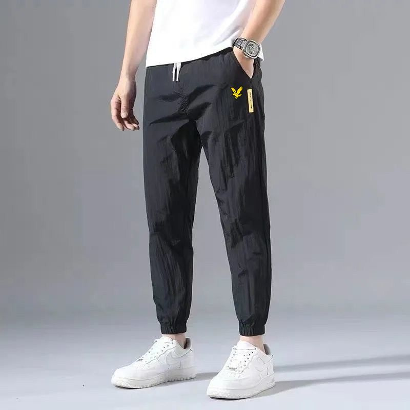 Брюки спортивные Lyle & Scott #1