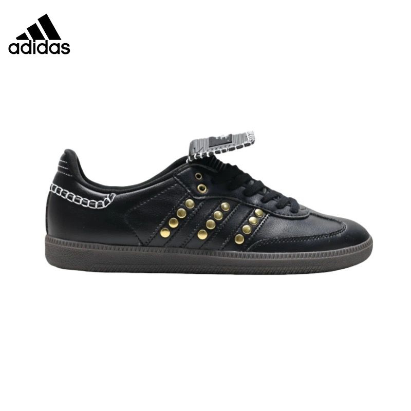 Кроссовки adidas #1