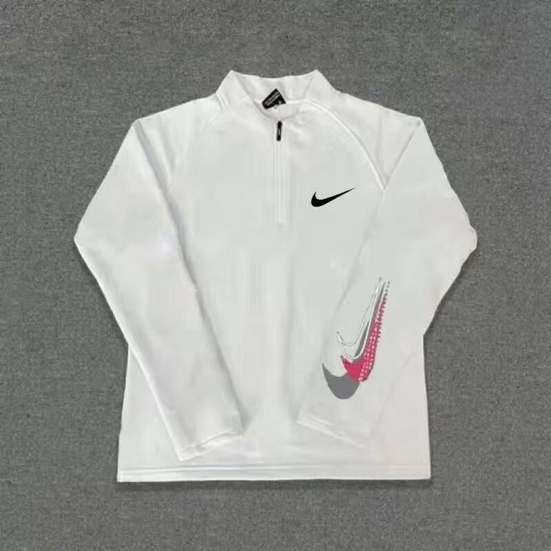 Костюм спортивный Nike #1