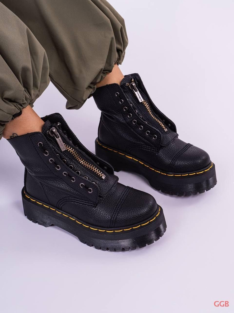 Ботинки Dr. Martens #1