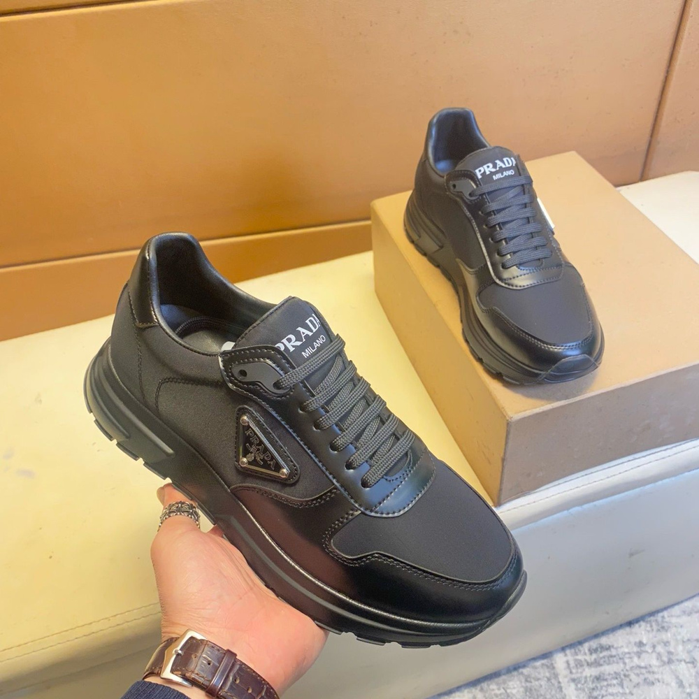 Кроссовки Prada #1