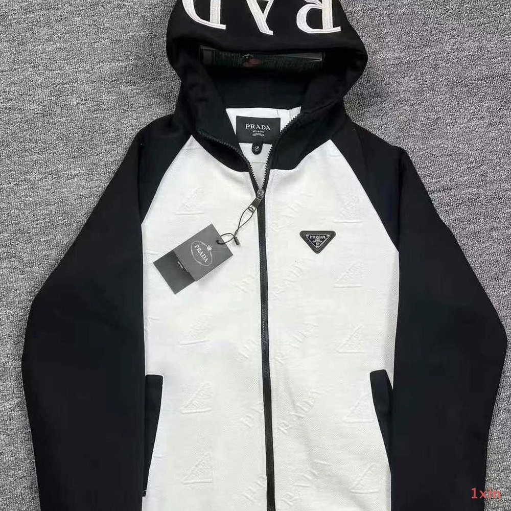 Куртка Prada Одежда #1