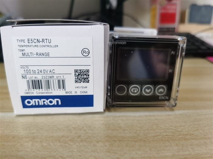 Модуль Omron E5CN-RTU #1