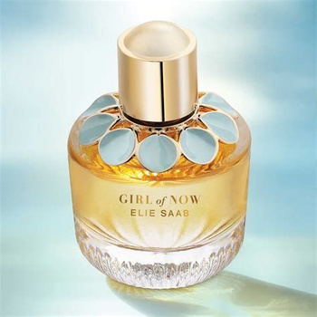 Elie saab perfume store girl of now