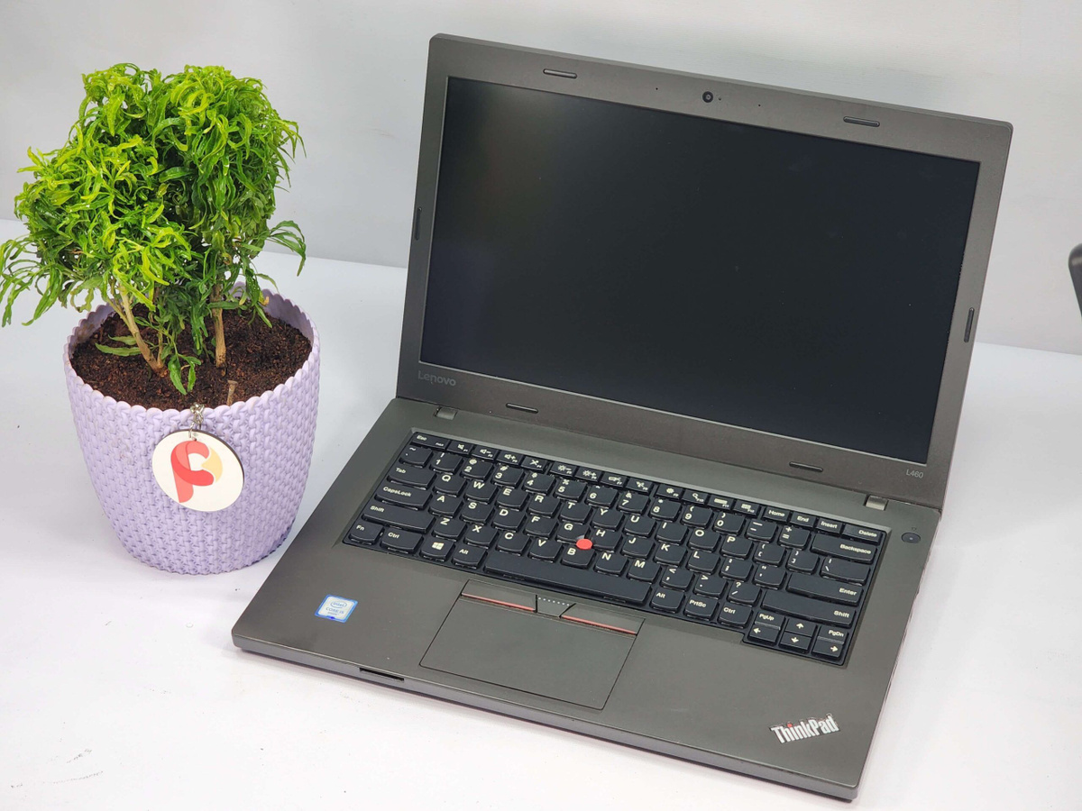 Ноутбук Lenovo ThinkPad L460 - это прекрасное решение для тех, кто ценит надежность, производительность и безупречное качество. Вот несколько причин, почему этот ноутбук заслуживает вашего внимания:  Так как ноутбук постлизинговый (б/у), возможны царапины на крышке и потертости на клавиатуре, как на видео и фото в карточке  Надежность и долговечность: Lenovo ThinkPad серии L славится своей прочностью и надежностью. Корпус изготовлен из высококачественных материалов, что делает его стойким к повреждениям и обеспечивает долгий срок службы.  Производительность: С мощным процессором Intel Core пятого поколения и достаточным объемом оперативной памяти, ThinkPad L460 готов эффективно выполнять самые требовательные задачи. Это идеальное решение как для работы, так и для развлечений.  Компактность и портативность: С компактным дизайном и небольшим весом, ноутбук легко поместится в сумку или рюкзак и станет вашим незаменимым спутником в поездках или во время командировок.  Безопасность: ThinkPad L460 обеспечивает высокий уровень безопасности благодаря встроенным функциям, таким как сканер отпечатков пальцев и TPM-чип. Это гарантирует защиту ваших личных и бизнес-данных от несанкционированного доступа.  Эргономичный дизайн и удобство использования: Клавиатура с удобным ходом клавиш и точечный трекпад делают работу с ноутбуком максимально комфортной. Кроме того, 14-дюймовый дисплей обеспечивает яркое и четкое изображение, что делает просмотр контента еще более приятным.  В целом, Lenovo ThinkPad L460 - это идеальное сочетание надежности, производительности и портативности, которое удовлетворит потребности даже самых требовательных пользователей. Не упустите возможность стать обладателем этого замечательного ноутбука!