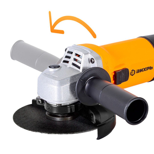 Semiz odam semiz odamni sikadi Kochada sportchini sikishdi