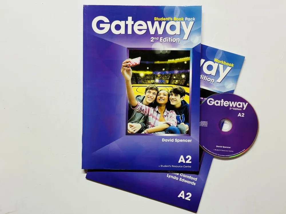Gateway A2 Second Edition, Второе Издание: Student's Book + Workbook + CD, вариант