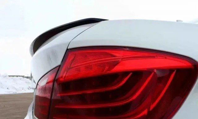 СпойлердляBMW5F10Perfomanceчерныйглянец(+скотч)