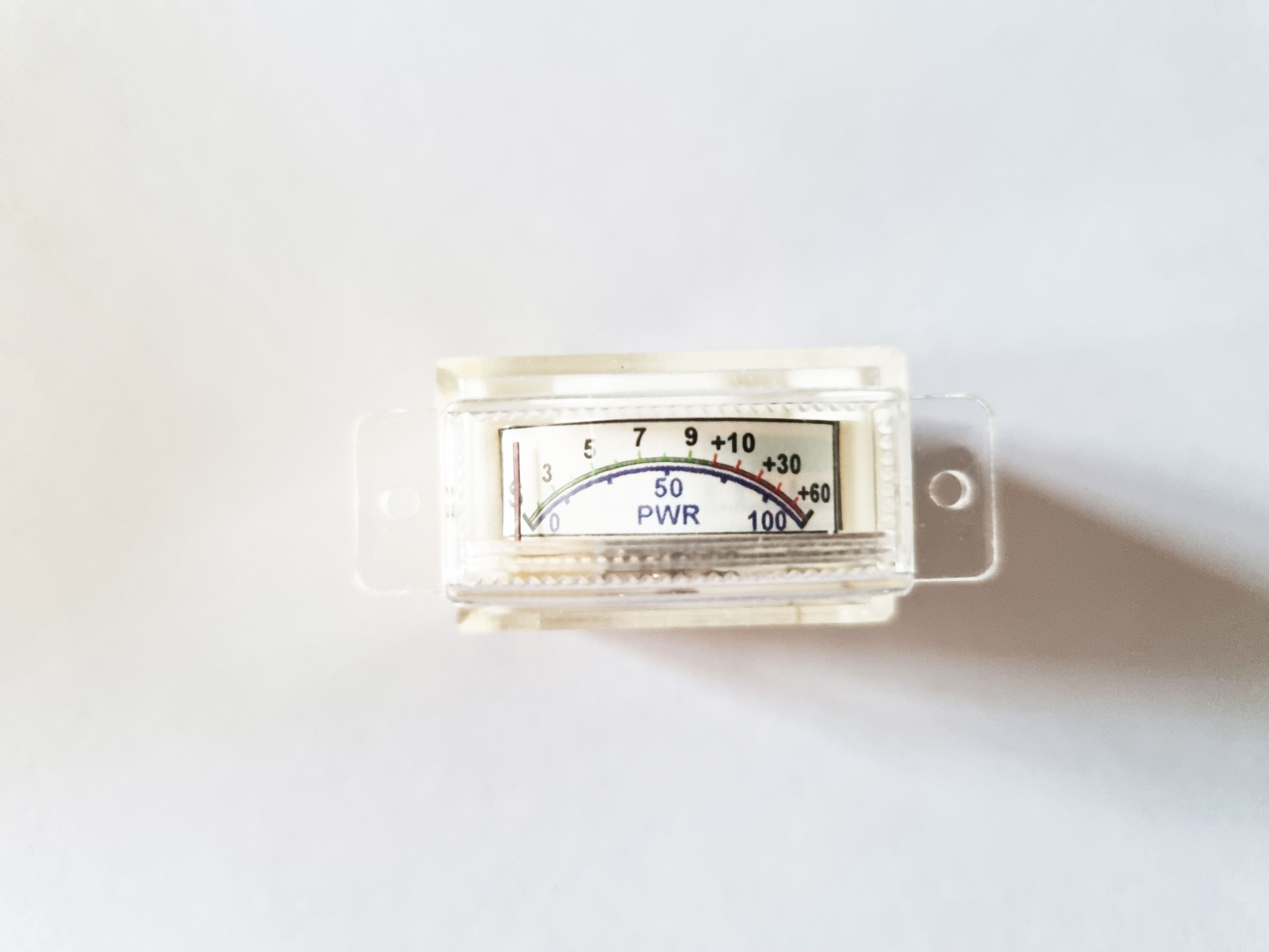 СтрелочныйприборS-метрасошкалойдляКВтрансивера