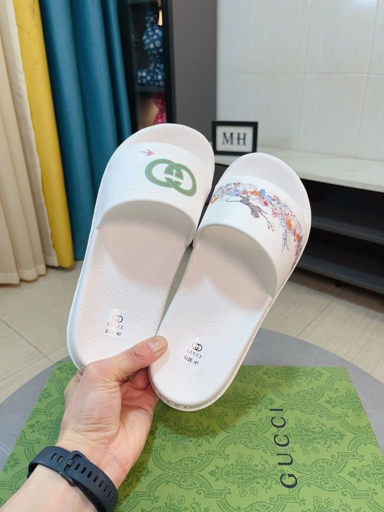 Тапочки Gucci #1