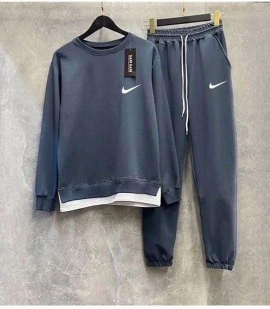 Костюм спортивный Nike #1