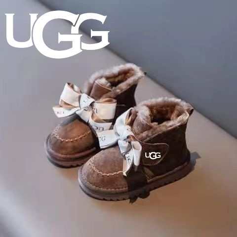 Сноубутсы UGG #1