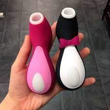 Вакуумный вибратор для стимуляции клитора и груди Satisfyer Penguin  #1